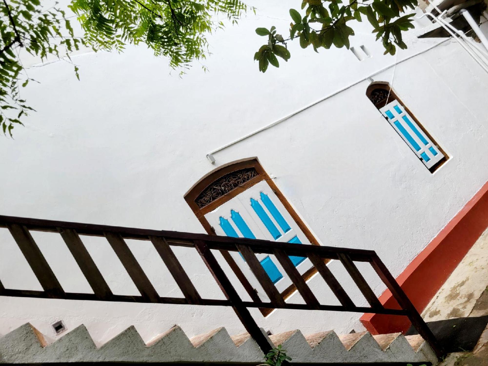 Villa Blue Ocean Mirissa Bagian luar foto