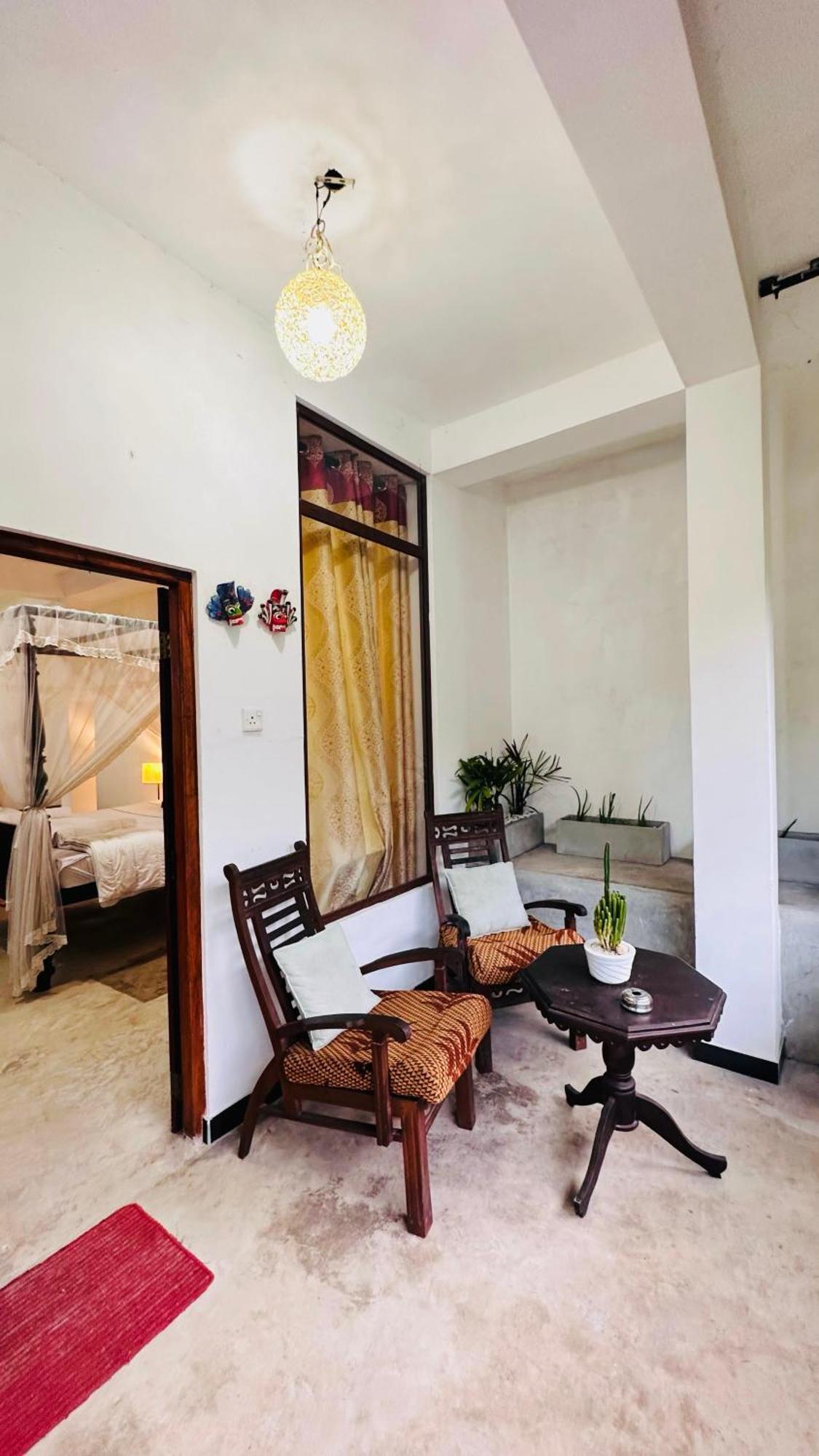 Villa Blue Ocean Mirissa Bagian luar foto